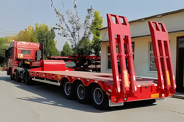 爬梯車大件貨物運輸服務平臺—一站式爬梯車拉貨互聯網調運平臺，為大件設備找爬梯車（托運）只需一鍵撥打客服電話或微信。